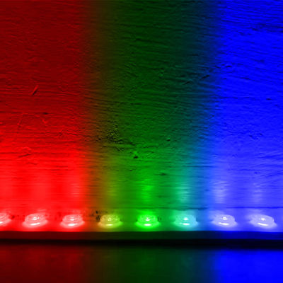 مقاوم للماء مرن Dmx أضواء يمكن التحكم فيها قابلة للبرمجة Rgb Led Bar Pixel 36 IP67