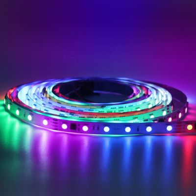 شريط إضاءة LED رقمي RGBIC 5050 SMD قابل للعنونة 60 مصباح / متر 24 فولت